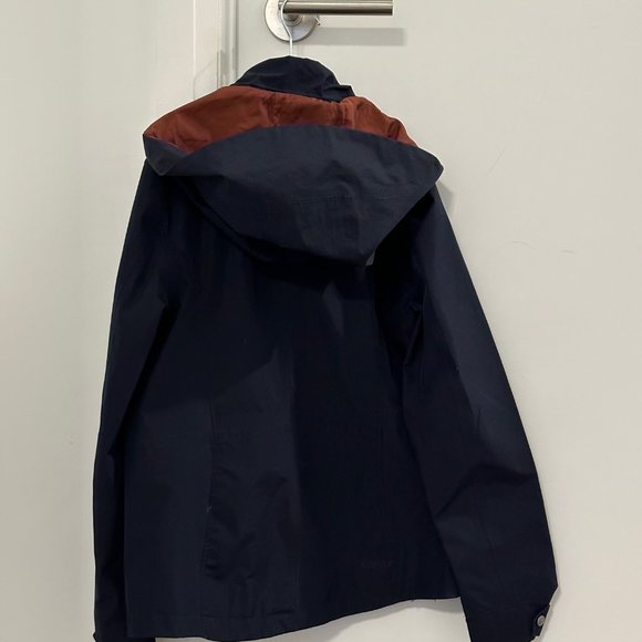 Algie Gore Tex Jacket in Navy Blue - Picture 2 of 4